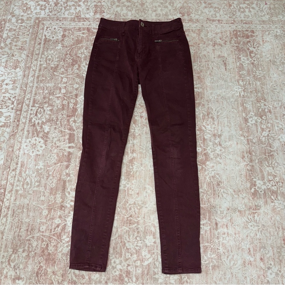 American Eagle Burgundy High Waisted Fitted Jeans - Picture 5 of 11